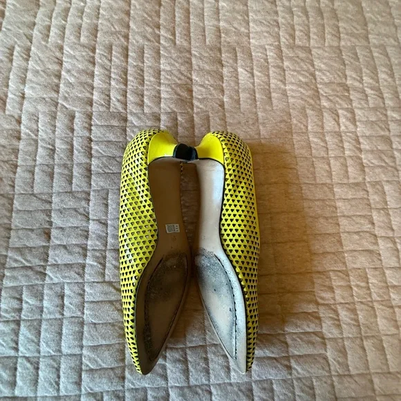 Rachel Comey Clemmie Kitten S-Punch in Banana - Picture 5 of 6